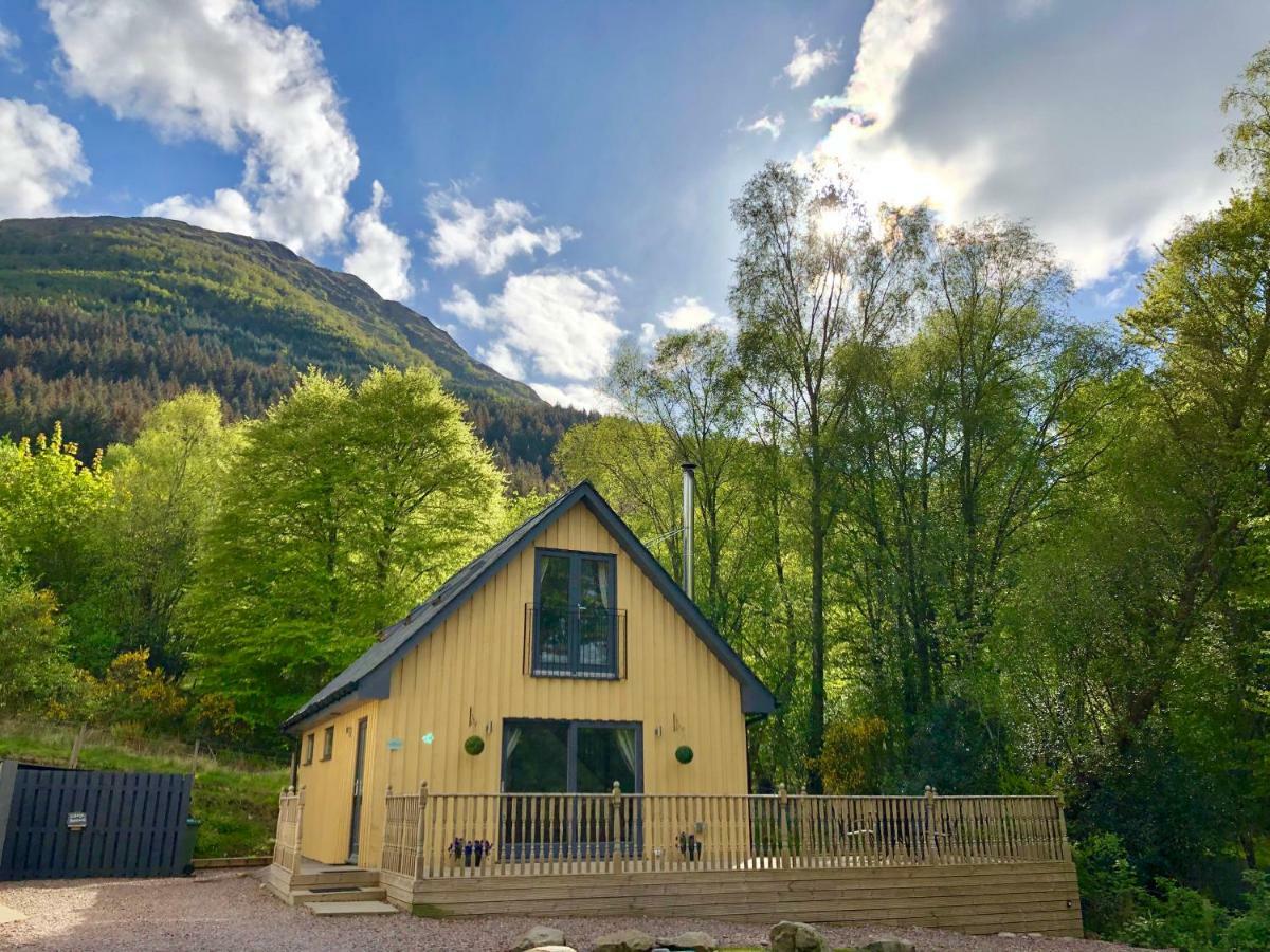 Bluebell With Hot Tub * Ballachulish